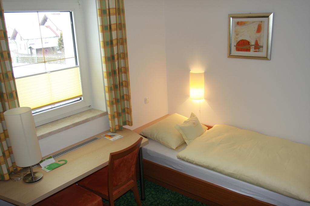 Hotel Sonnenhof Timelkam 外观 照片